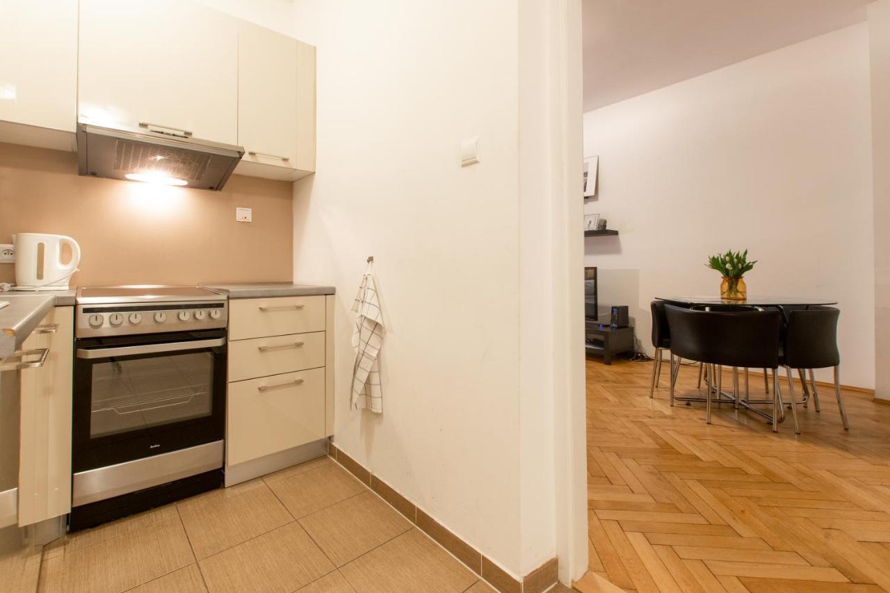 As Prague Apartments. National Theatre Apt. Old Town Eksteriør bilde